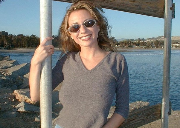 roxanne braless pic 2