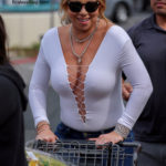 Mariah Carey shopping pokies